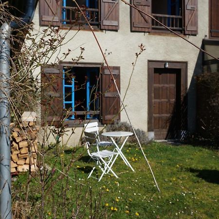 Joli gîte en Ariège avec vue Buzan Esterno foto
