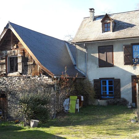 Joli gîte en Ariège avec vue Buzan Esterno foto