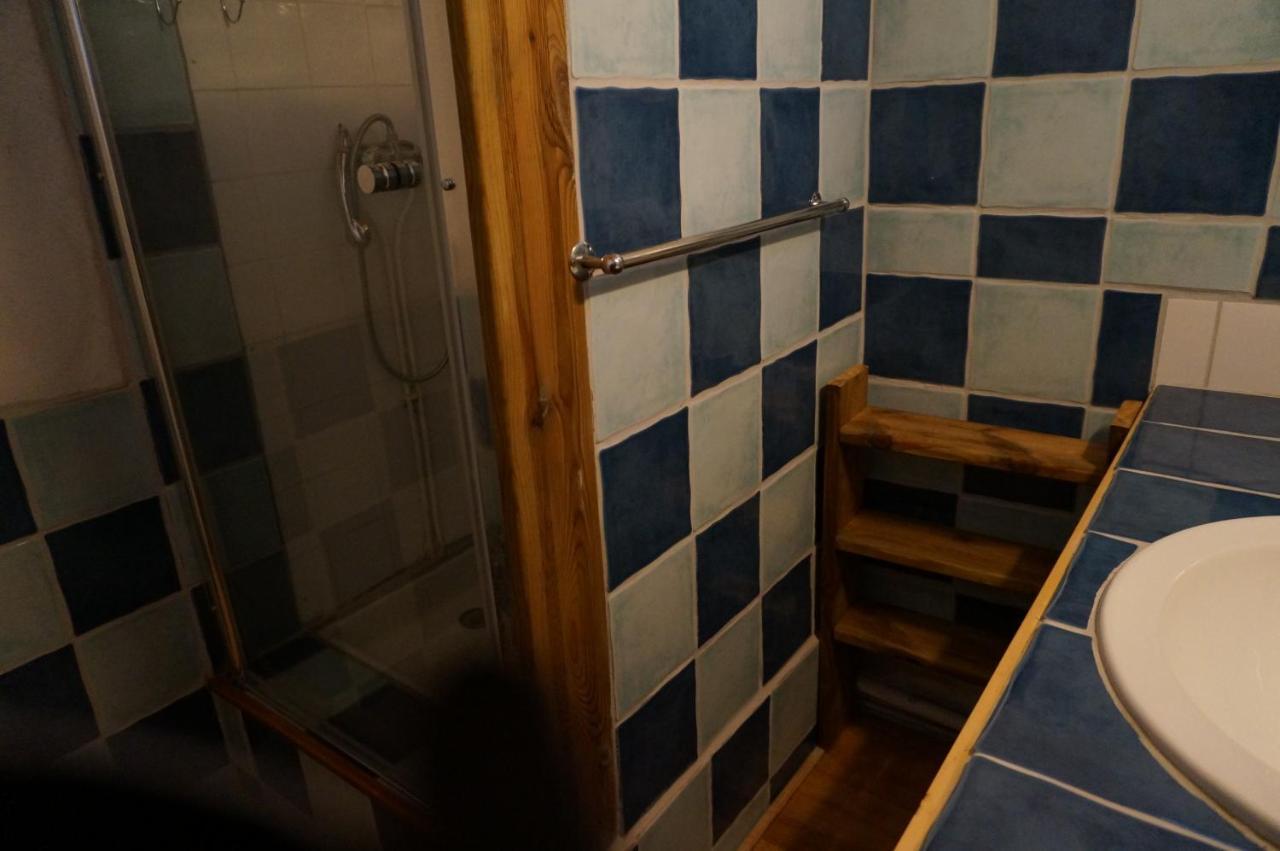 Joli gîte en Ariège avec vue Buzan Esterno foto
